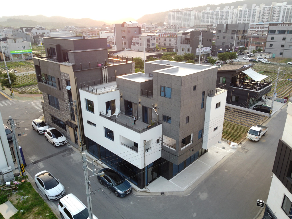 2000769928_ANoafRYv_d35ec7eca7ff8d14e608ded7b8c34cd45895c46e.jpg 이미지크게보기