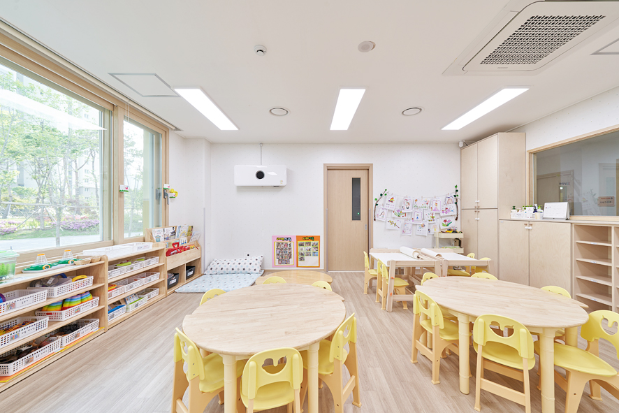 /user/h/holimdesign/editor/2209/85cfe8db472f8fef51666147f4a95817_1662083238_8472.jpg 이미지크게보기